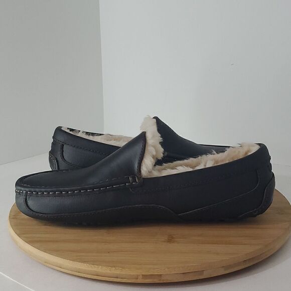 UGG Men's Ascot Slipper Dark Spice Leather Sheep Wool Size 9 NWOB - Picture 8 of 12